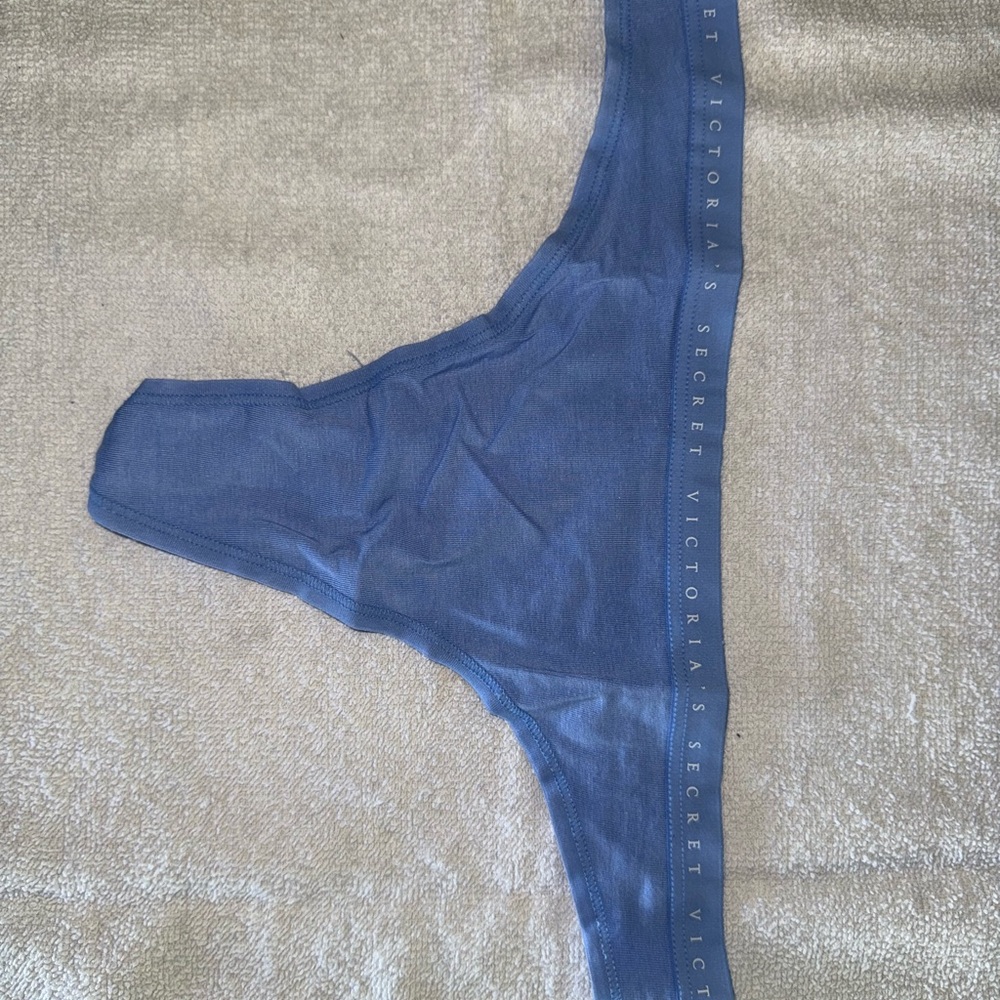 Victoria's Secret stretch cotton thong panty